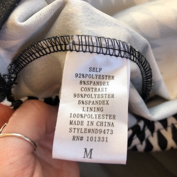 Aztec Patterned Tight Dress - Picture 4 of 4